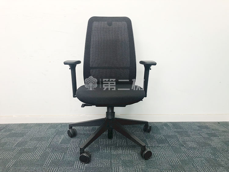世楷Steelcase Personality二手人體工學(xué)椅辦公椅家用電腦椅(網(wǎng)布款)