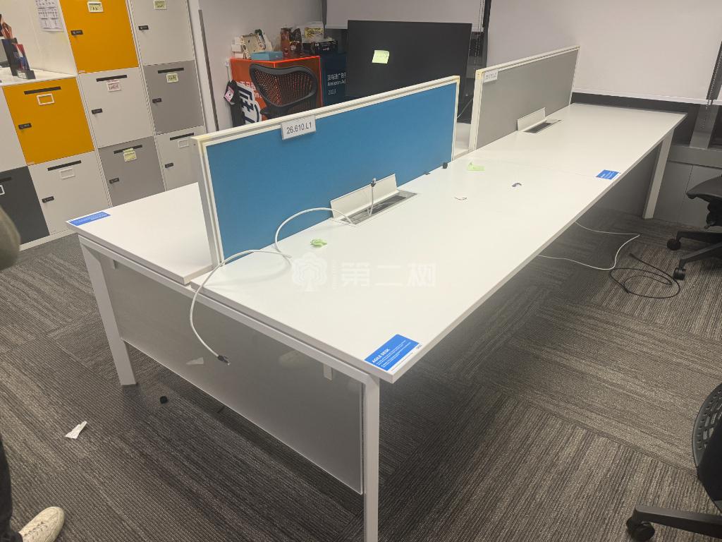 赫曼米勒Hermanmiller二手直板屏風(fēng)工位員工辦公桌電腦桌1.6米尺寸