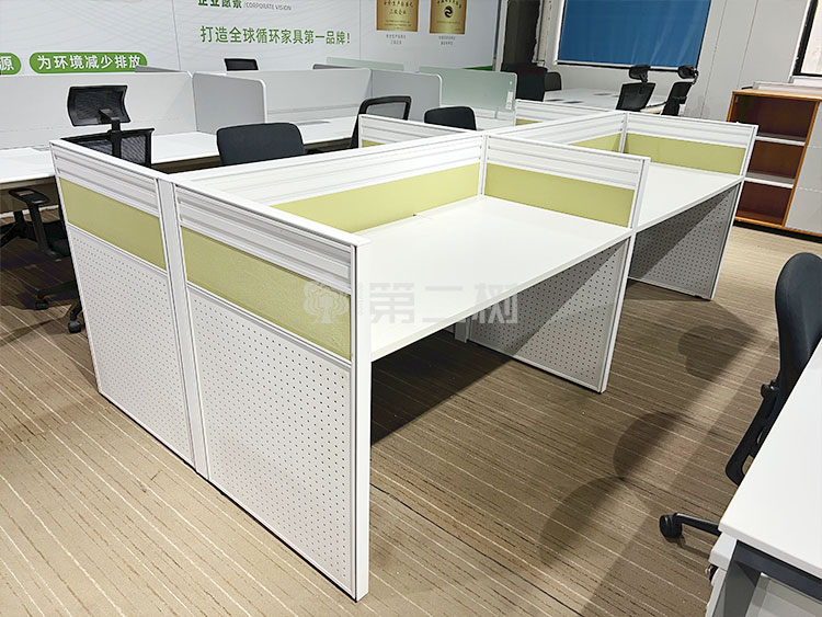 9成新瑪祖銘立二手辦公桌電腦桌職員桌子員工屏風(fēng)工位直條桌